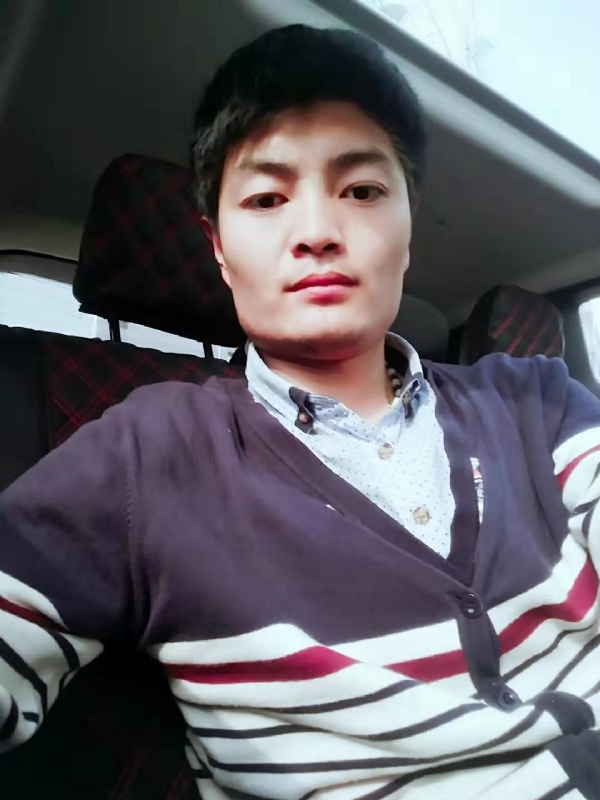 心畫的第一张照片--甘谷蓝颜知己交友网